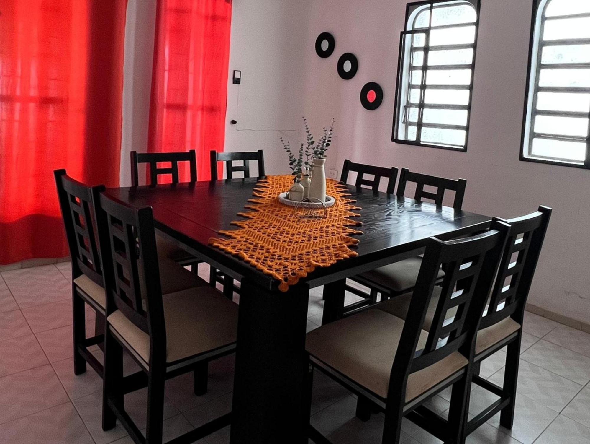 Casa Leonor. 2 Cuartos, 2 Banos, Cocina, Cochera. Вальядолід Екстер'єр фото